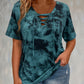 👚 50% RABATT NU! 🎨 Kvinnors Tie-Dye T-shirt – V-ringad Med Snörning, Mjuk Andningsbar Blandning & Ledig Passform – Sommar Basvara ✨