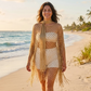 Somrig virkad cover-up med fransar – luftig nätstruktur, avslappnad passform & metallic-glans 👙✨