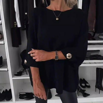 Klassisk stickad topp – trekvartsärm med knappdetalj 👚✨