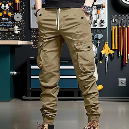 Tactical cargo-byxor med avsmalnande passform – slitstarka & många fickor 👖🧵| 50% RABATT 🎯