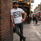 Satirisk T-shirt “Trust Your Government“